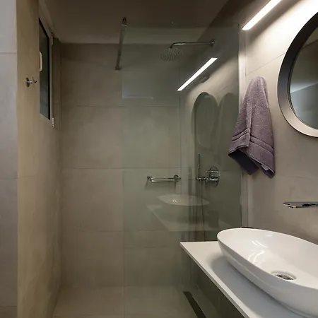 Апартаменти Petite Maison